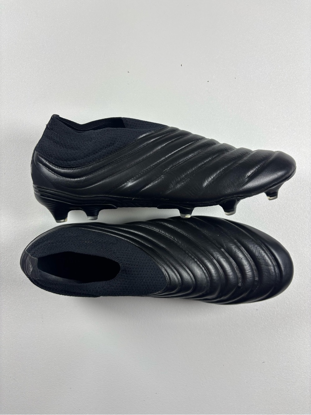 adidas Men's Copa 19+ FG 'Triple Black” Laceless Cleats - 11.5
